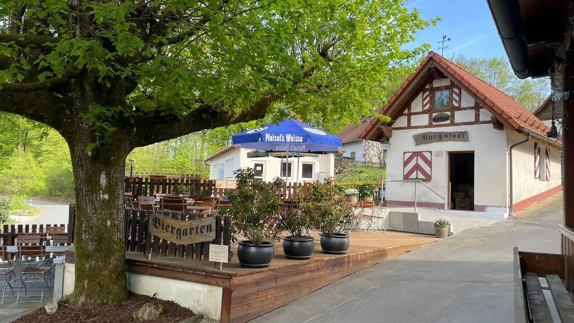 Hotel Gasthof Zur Burgruine Pottenstein Germany